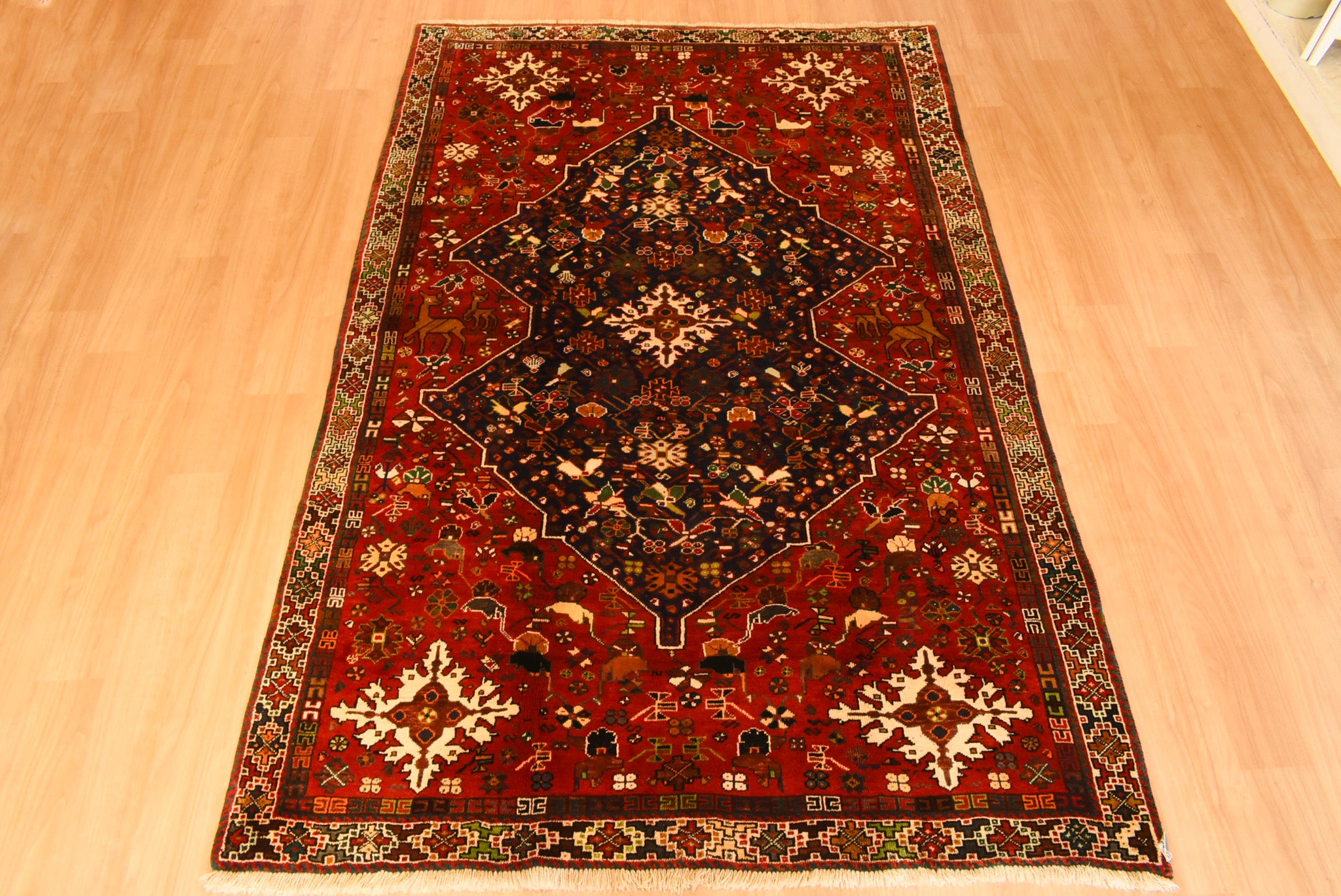 シラーズ産サイズ約180×277【商品番号:1499】 府中家具の館