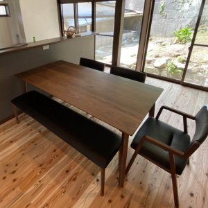 納品事例　尾道市Ｍ様邸（ダイニングテーブル、チェア）