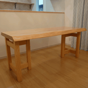 納品事例　福山市F様邸（一枚板）