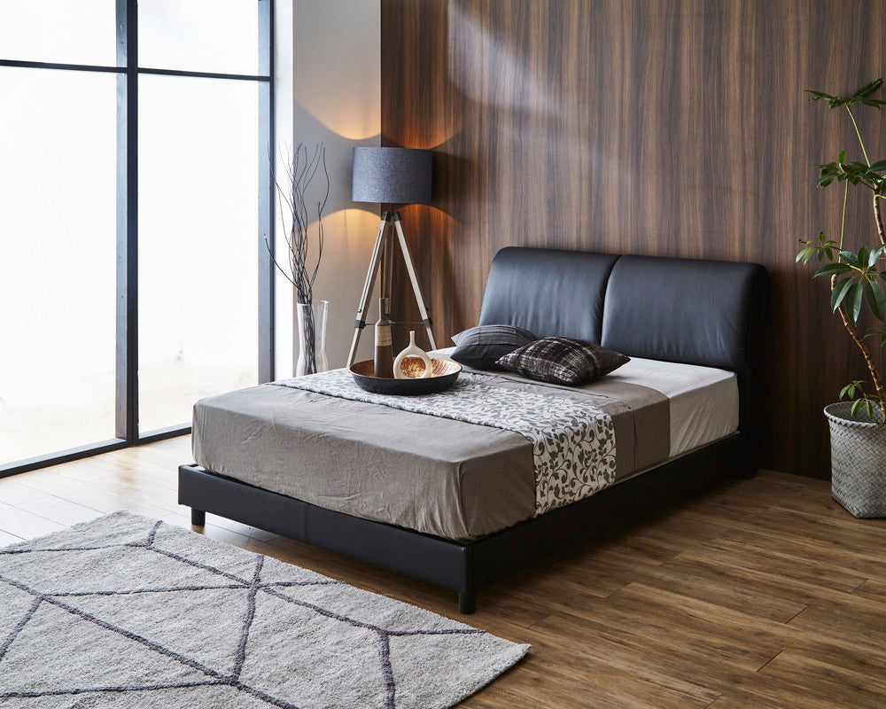 フェイクレザーのベッドフレーム【シングル】現品限り〔bed184