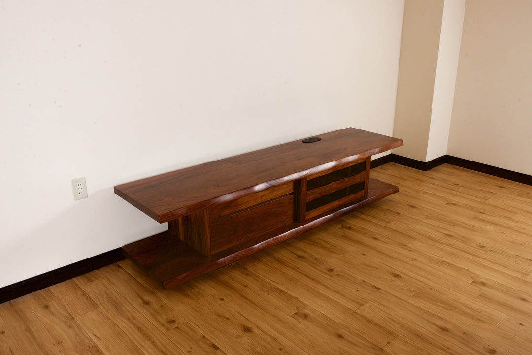 ウォールナット無垢材のテレビボード 木と心[tv004] – 府中家具の館