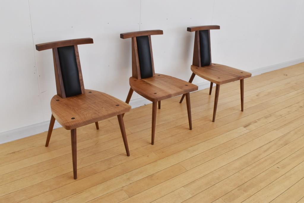 木の椅子 CH12 クルミ材/むげ工房 木の椅子CH12 クルミ材/むげ工房 木の椅子CH12 クルミ材/むげ工房